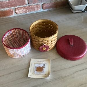 2004 Mother’s Day “Mom’s Essentials” basket with Striped Liner and Daisy Pendant